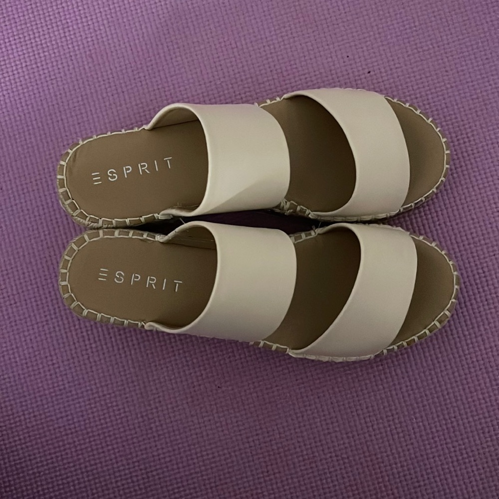 Esprit platform sandals